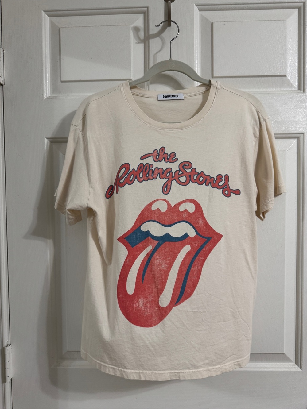 Daydreamer Kids Rolling Stones Tongue Graphic Tee in Cream and Red/Blue